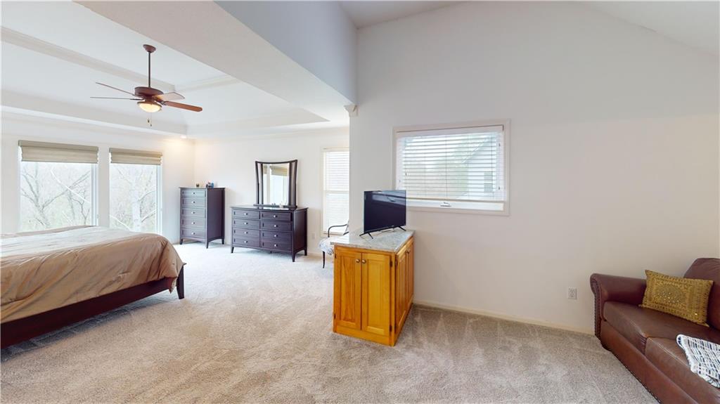 4419 Meadow View Drive
