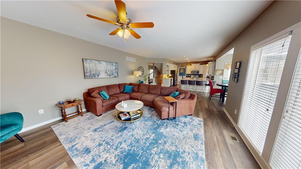 4419 Meadow View Drive