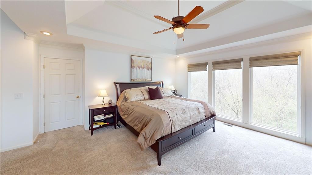 4419 Meadow View Drive
