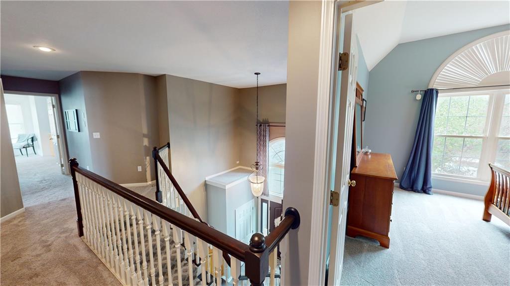 4419 Meadow View Drive