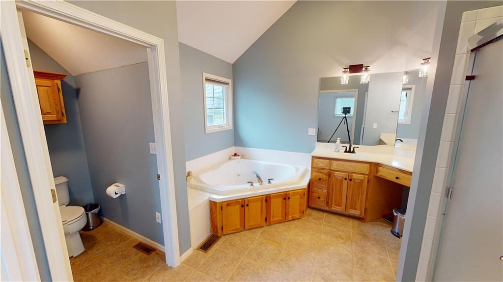 4419 Meadow View Drive