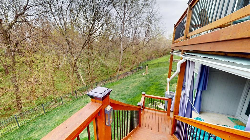 4419 Meadow View Drive
