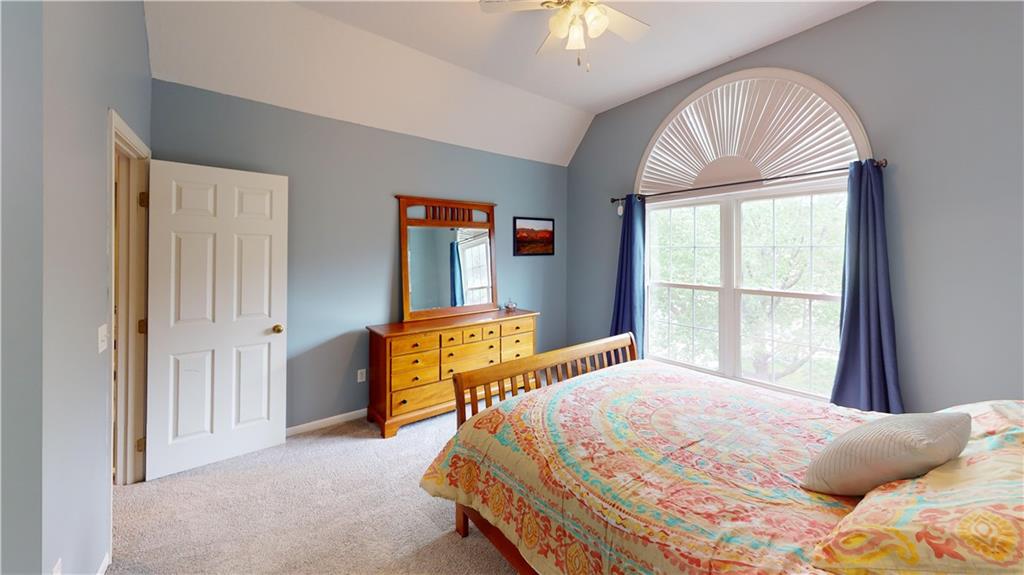 4419 Meadow View Drive