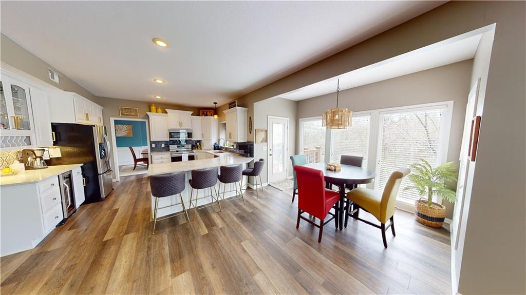 4419 Meadow View Drive