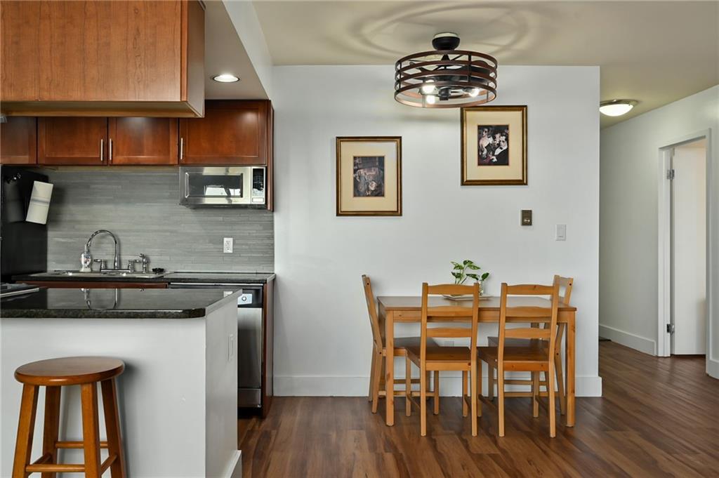 600 E 8th Street Unit: 12H