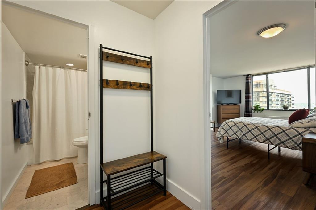 600 E 8th Street Unit: 12H