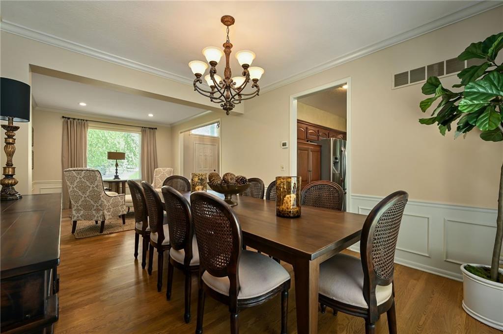 5429 W 139th Street