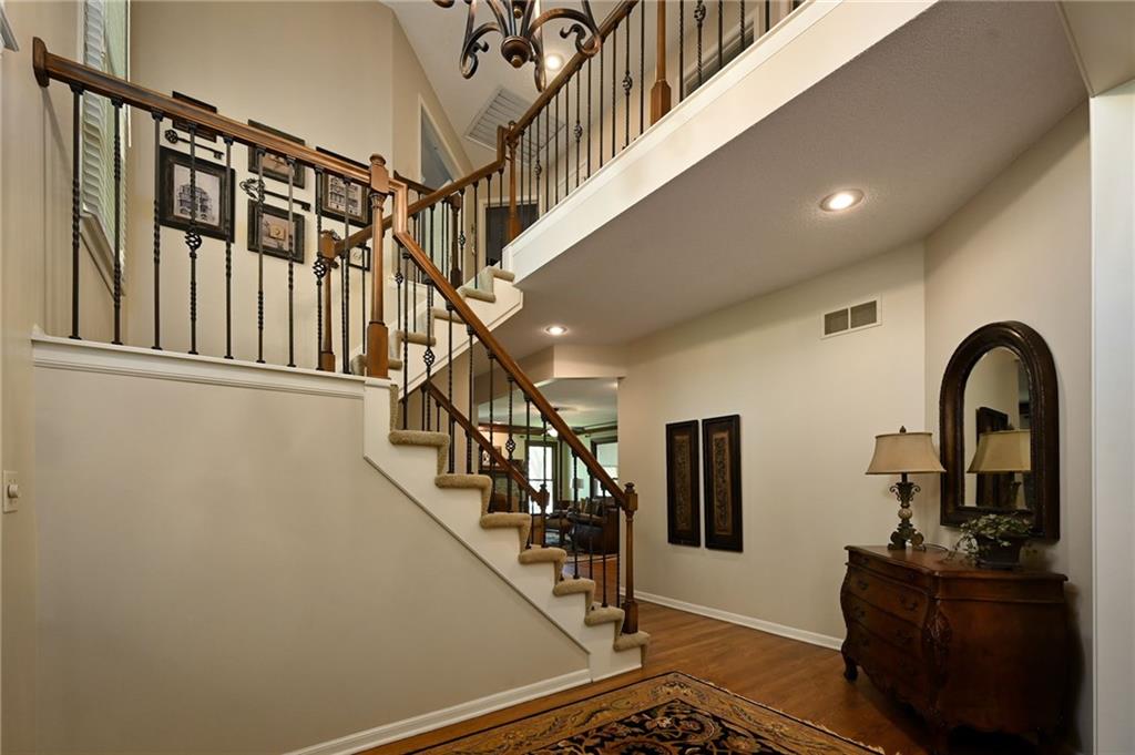 5429 W 139th Street