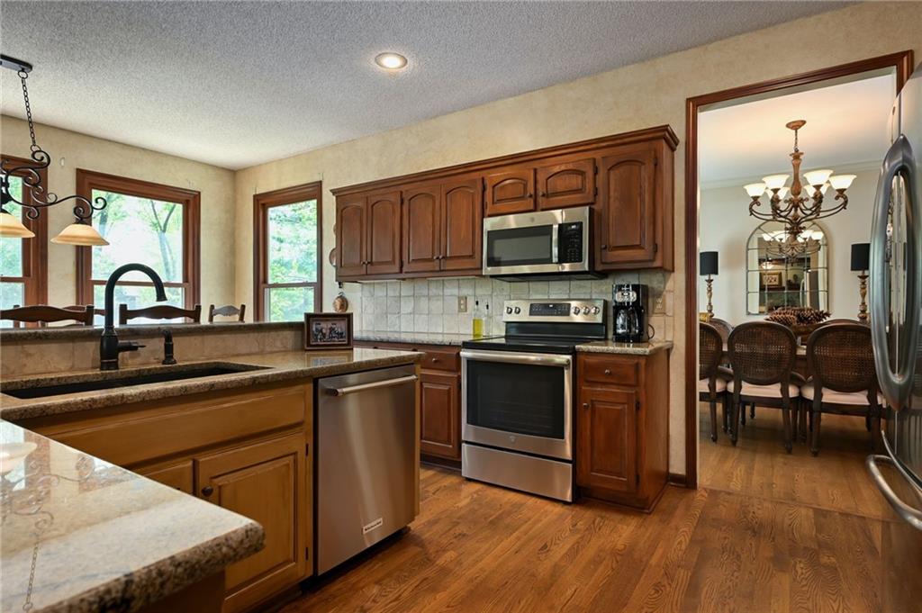 5429 W 139th Street