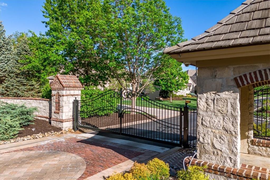 13912 Nicklaus Drive