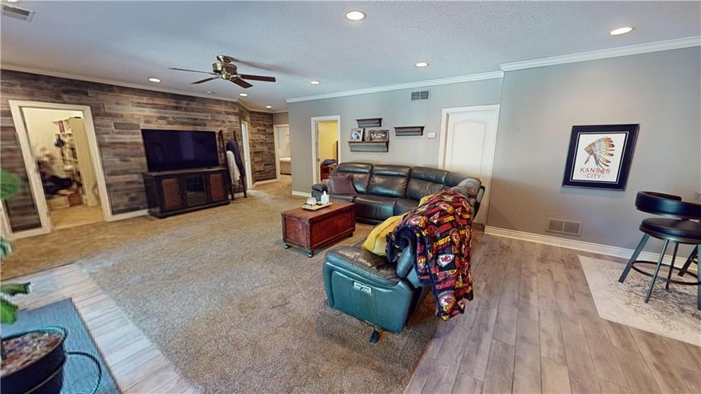 20817 W 45th Terrace