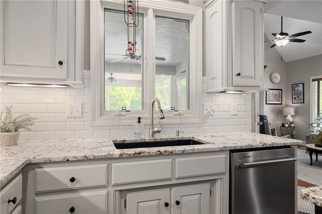 15587 S Hagan Street