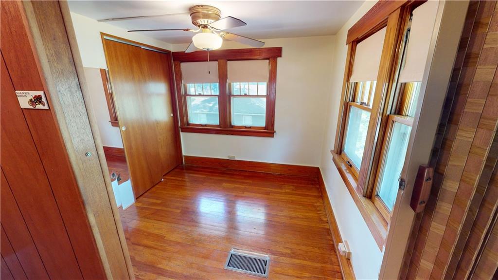 1727 S. Valley Street