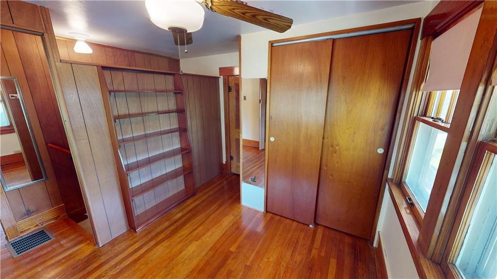 1727 S. Valley Street