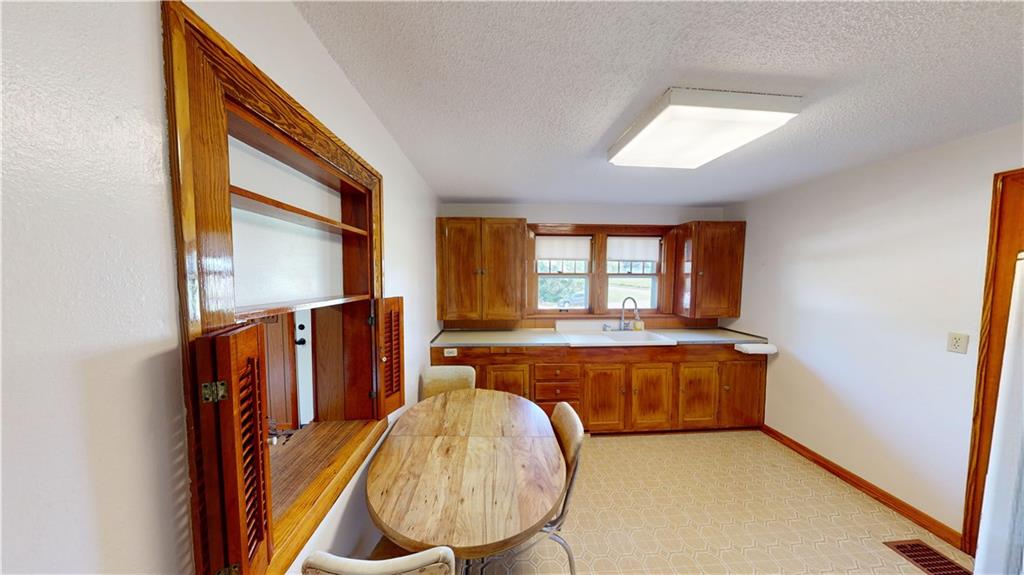 1727 S. Valley Street