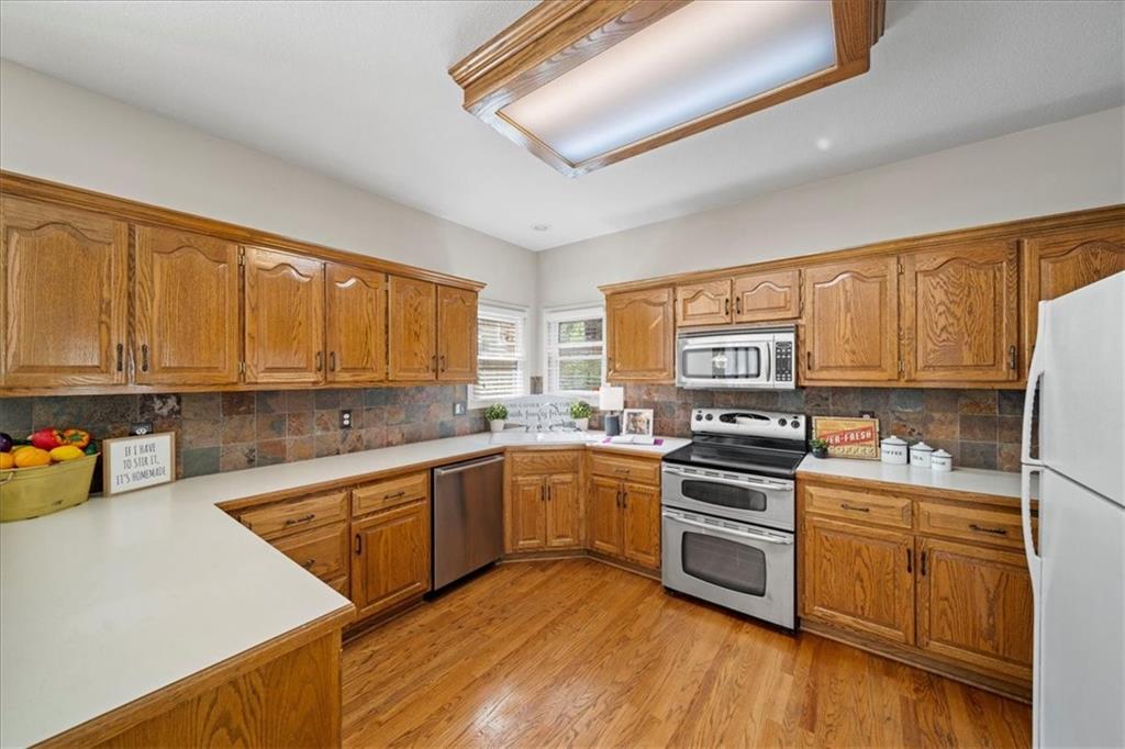 12115 Goodman Street