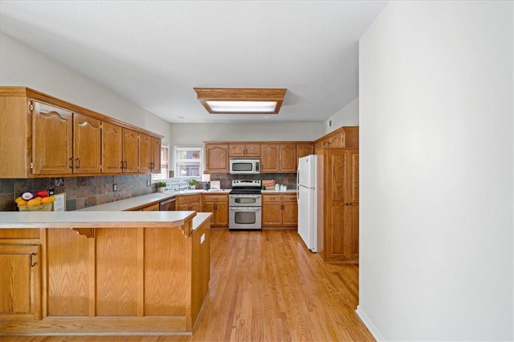 12115 Goodman Street