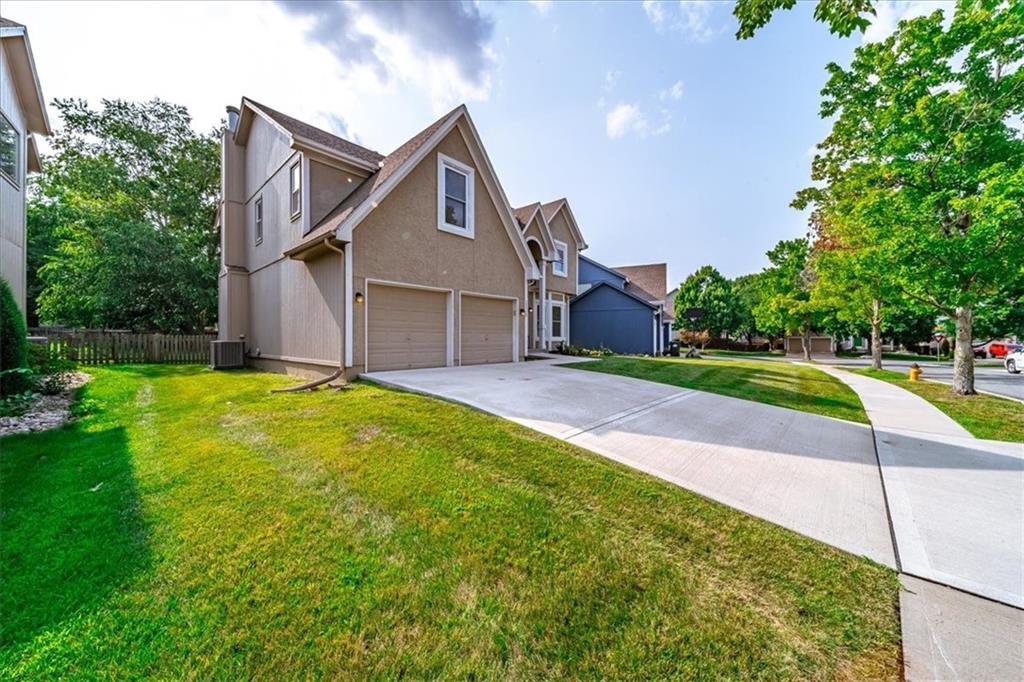 12115 Goodman Street