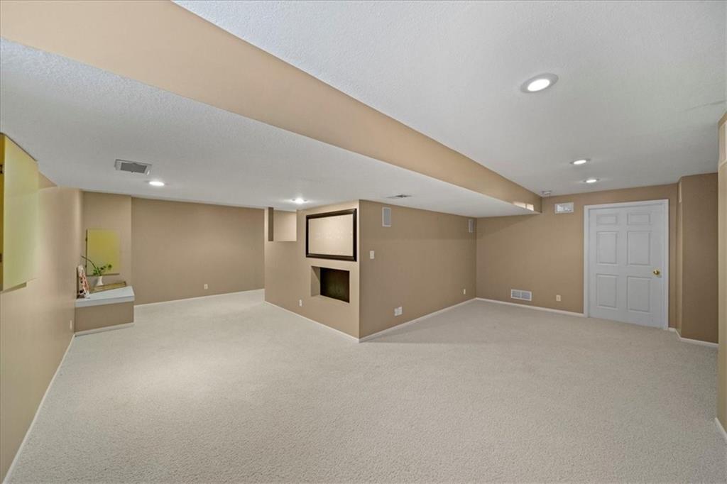 12115 Goodman Street