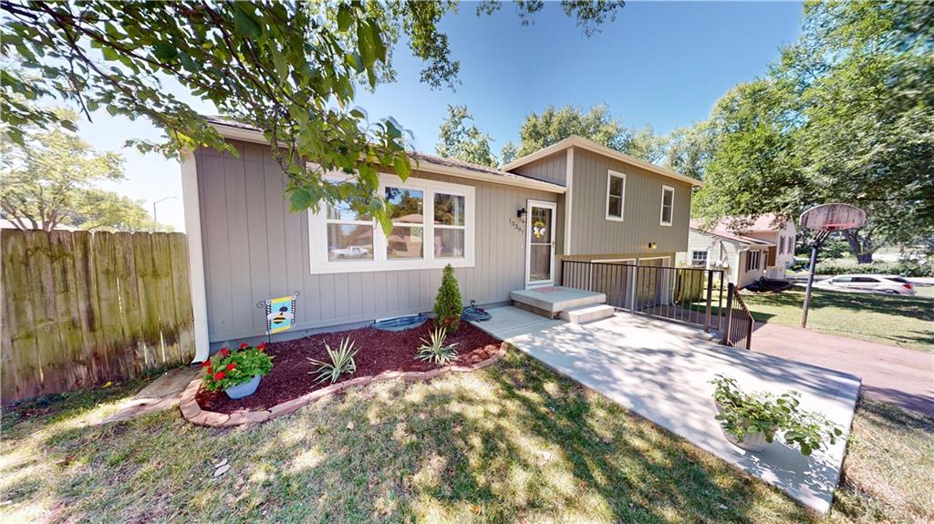 13307 W 61st Street