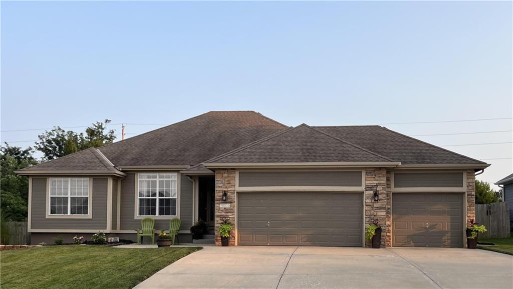 1409 SW Merryman Drive