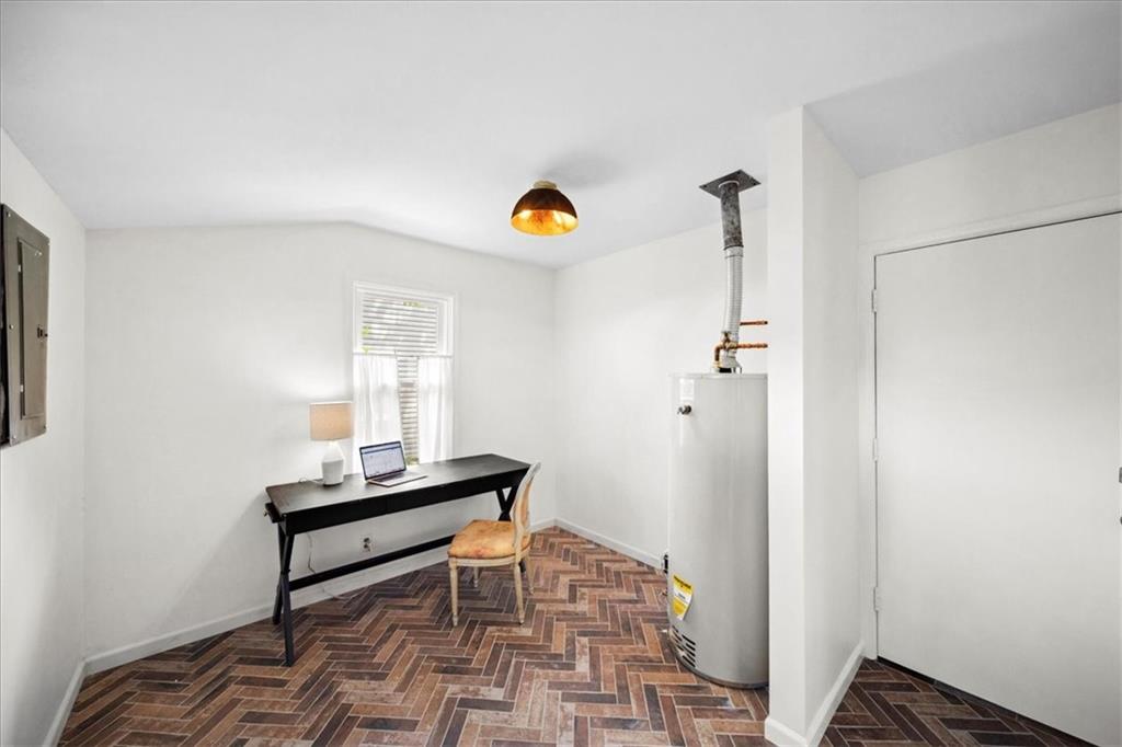 7630 Broadmoor Street