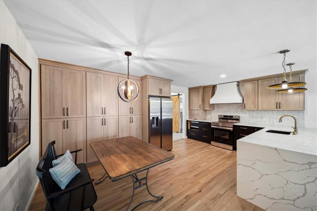 7630 Broadmoor Street