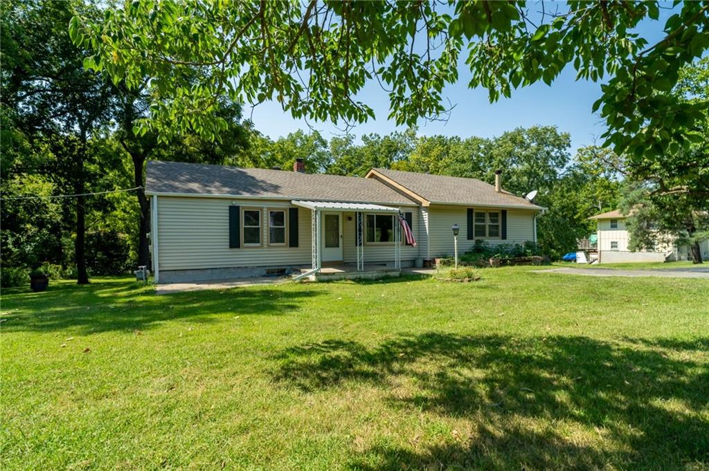 2746 S 69th Street