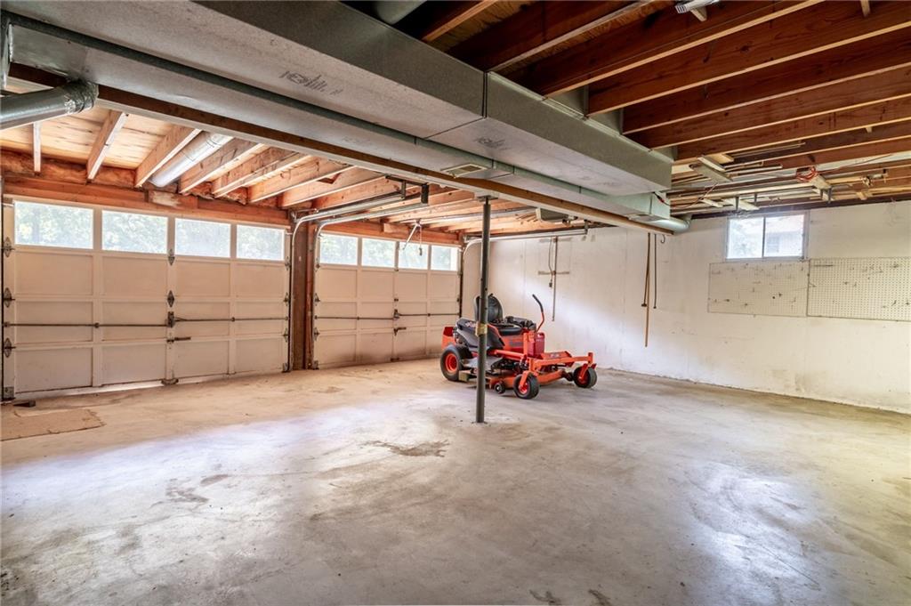 2746 S 69th Street