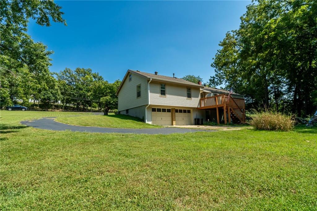 2746 S 69th Street