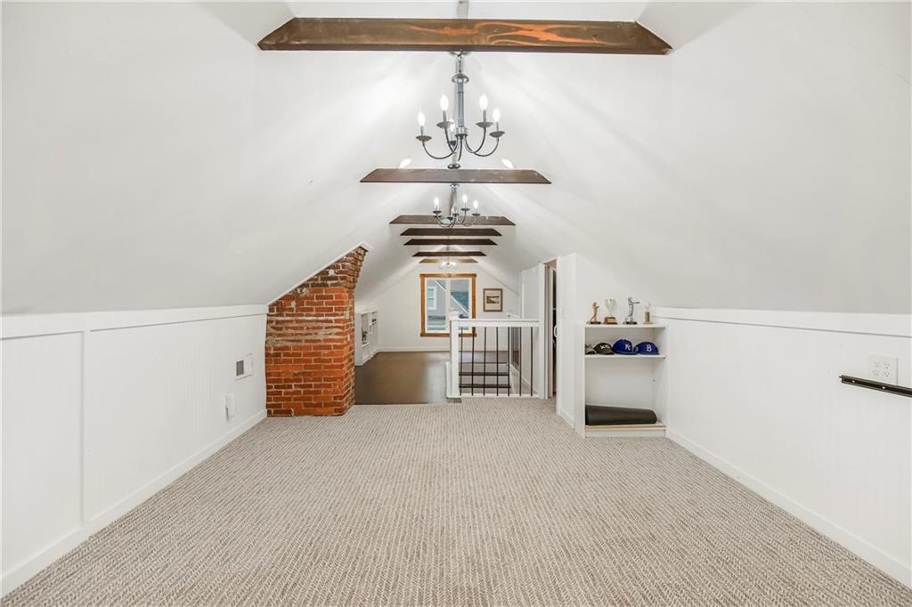 2527 W 90th Street