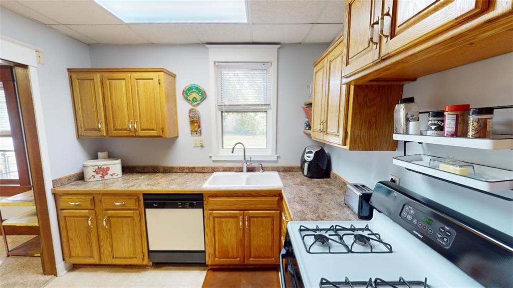 2920 N 155th Terrace