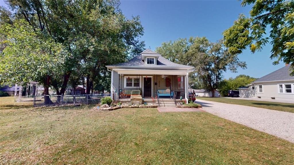 2920 N 155th Terrace