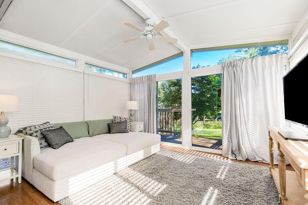 5710 W 101st Terrace