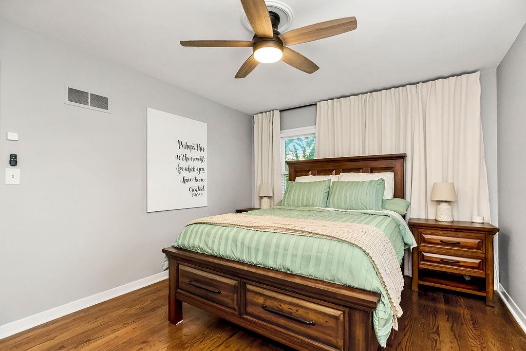 5710 W 101st Terrace