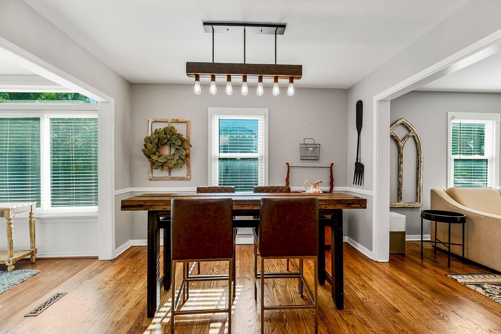 5710 W 101st Terrace