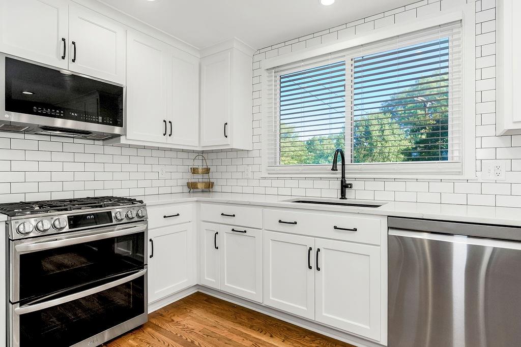 5710 W 101st Terrace