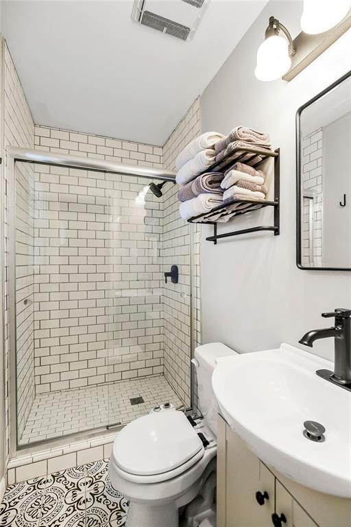 5710 W 101st Terrace