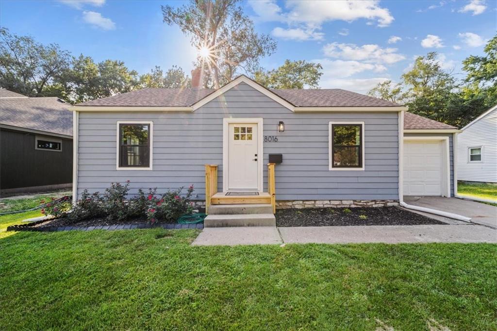 8016 Washington Street