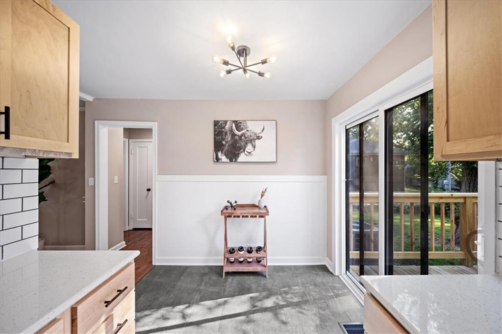 8016 Washington Street