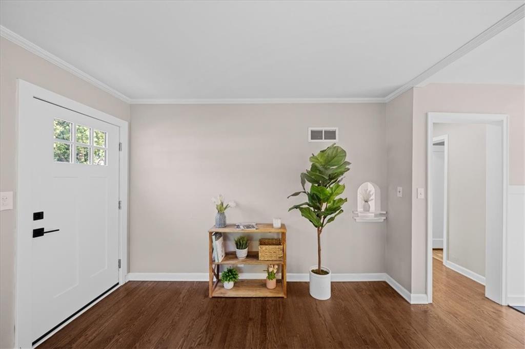 8016 Washington Street