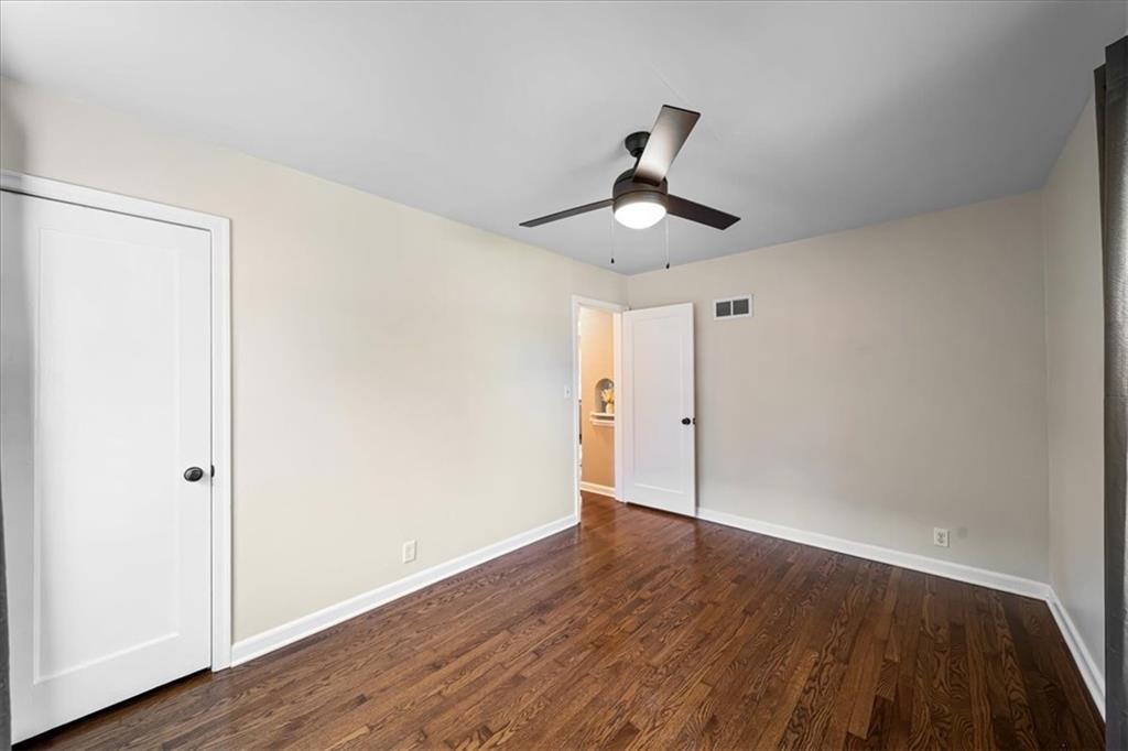 8016 Washington Street