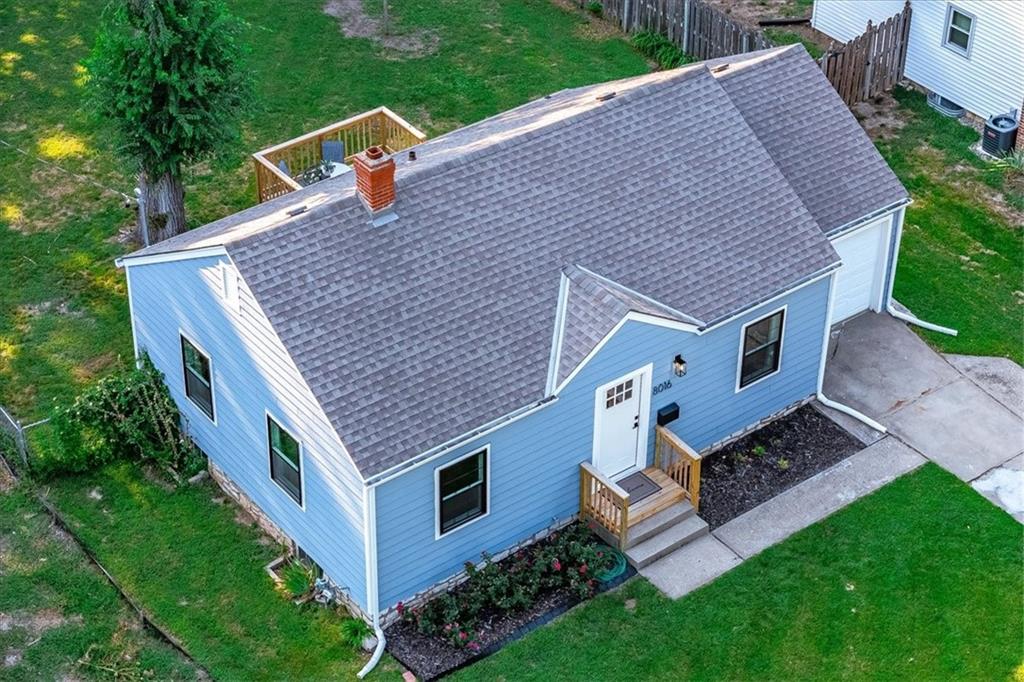 8016 Washington Street