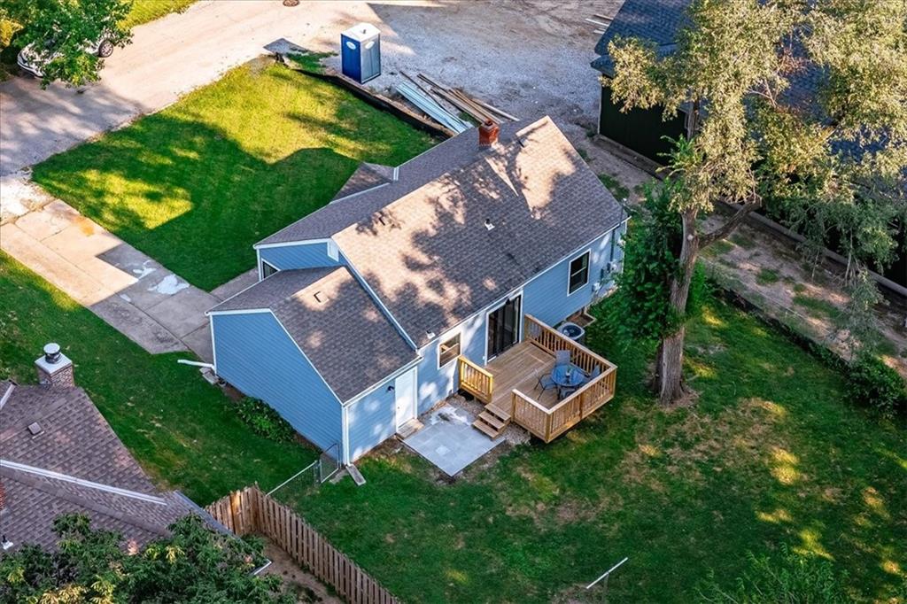 8016 Washington Street