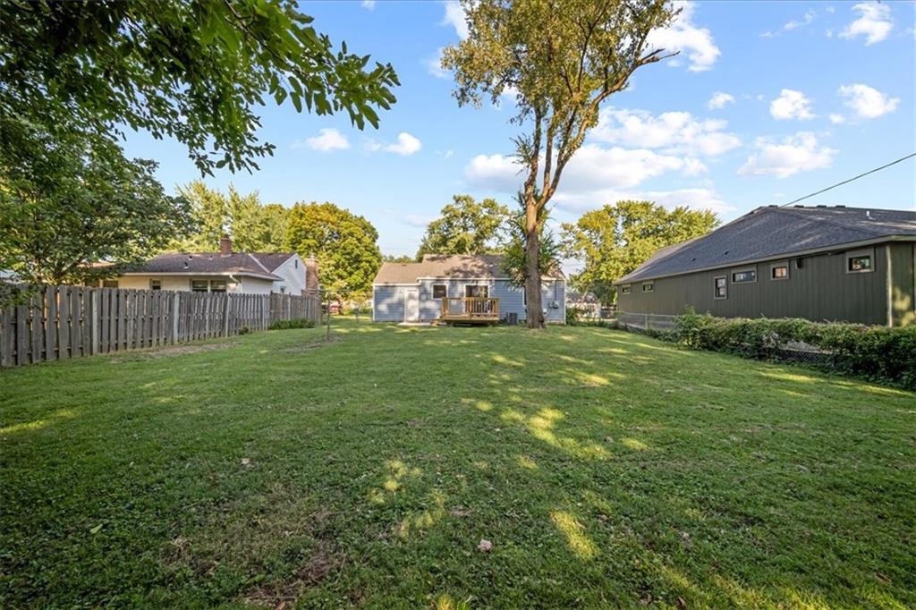 8016 Washington Street