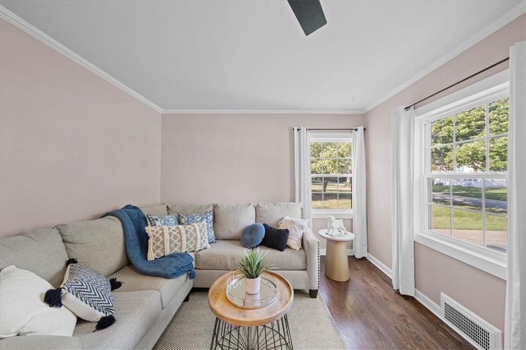 8016 Washington Street