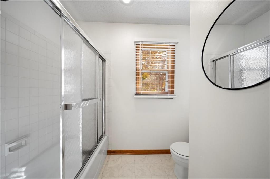 12811 Garnett Lane