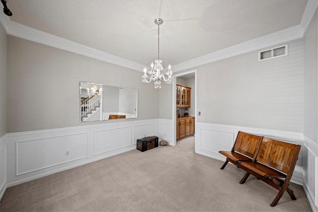 12811 Garnett Lane