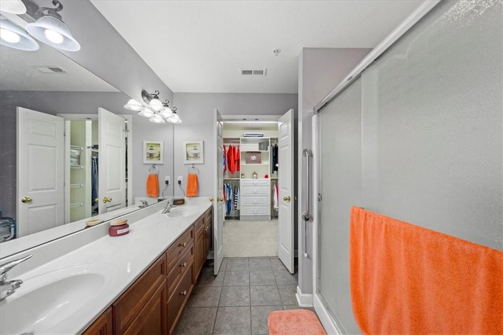 7114 Hedge Lane Terrace