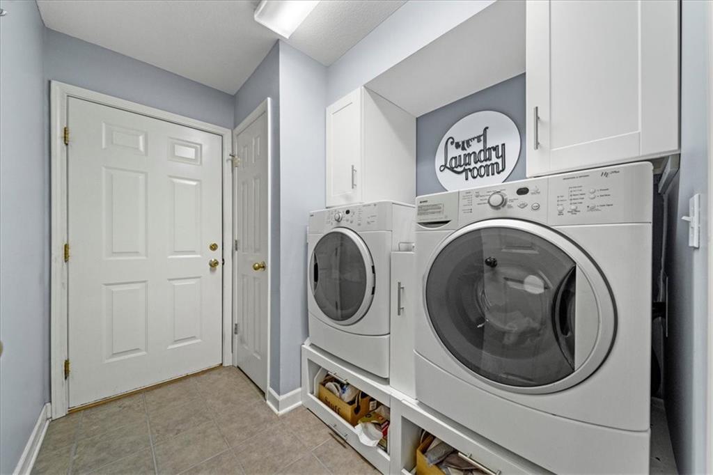 7114 Hedge Lane Terrace